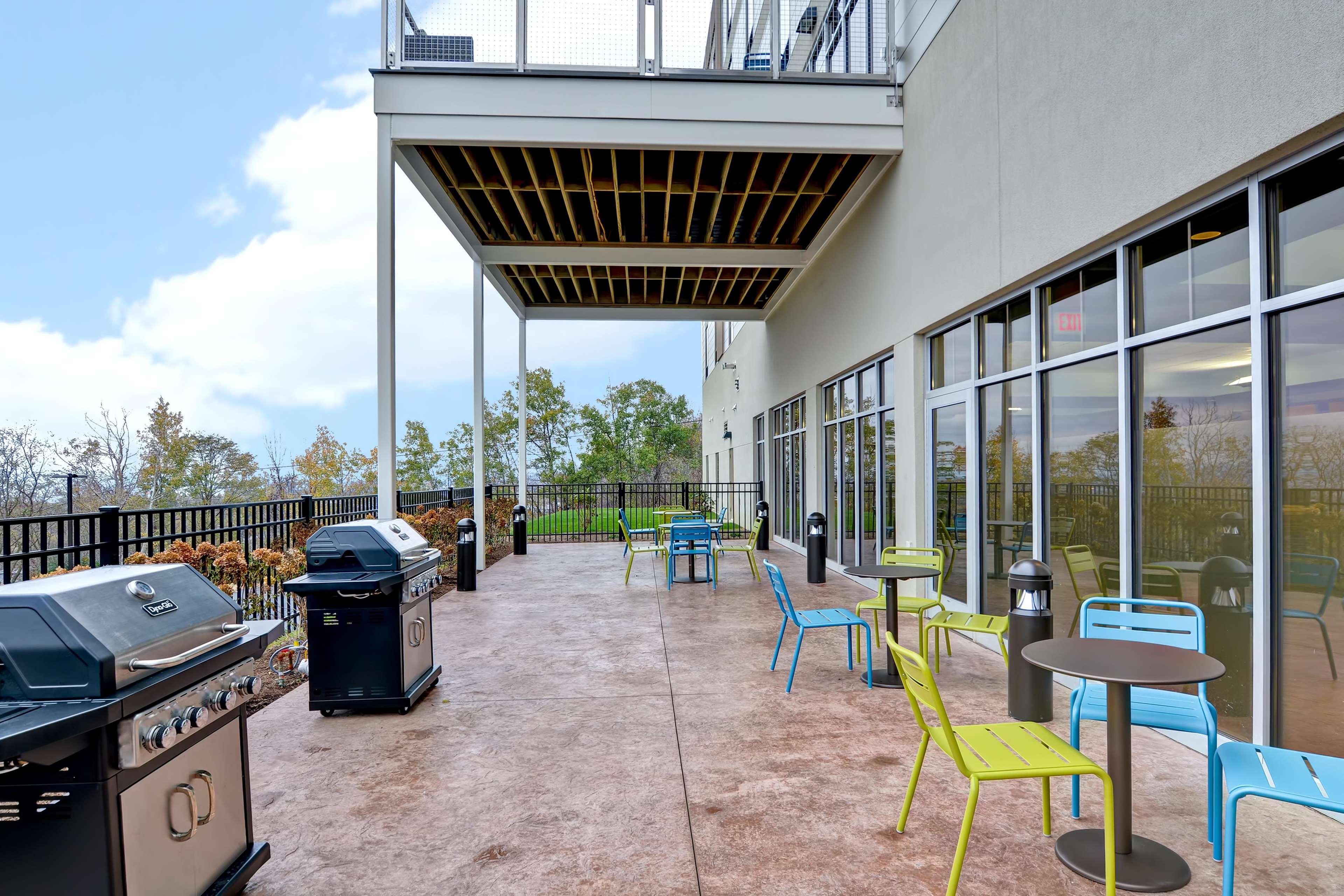 Home2 Suites By Hilton Dickson City Scranton Exteriör bild