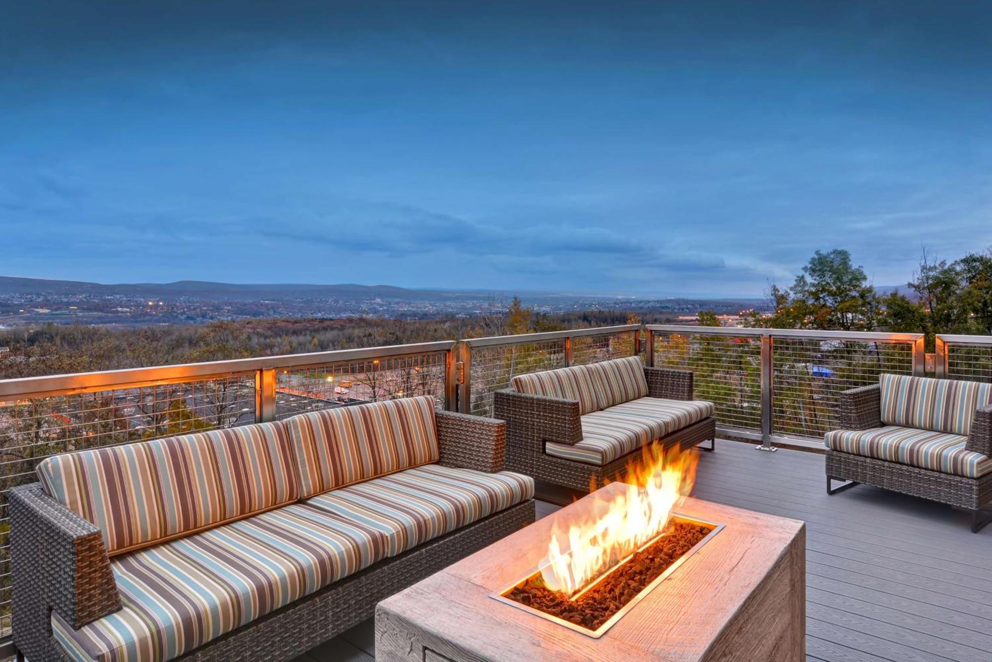 Home2 Suites By Hilton Dickson City Scranton Exteriör bild